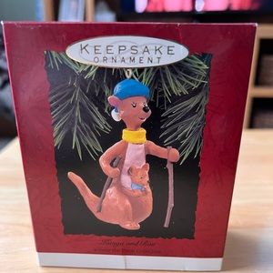 Hallmark Christmas Ornament  Kanga and Roo  Winnie The Pooh Collection